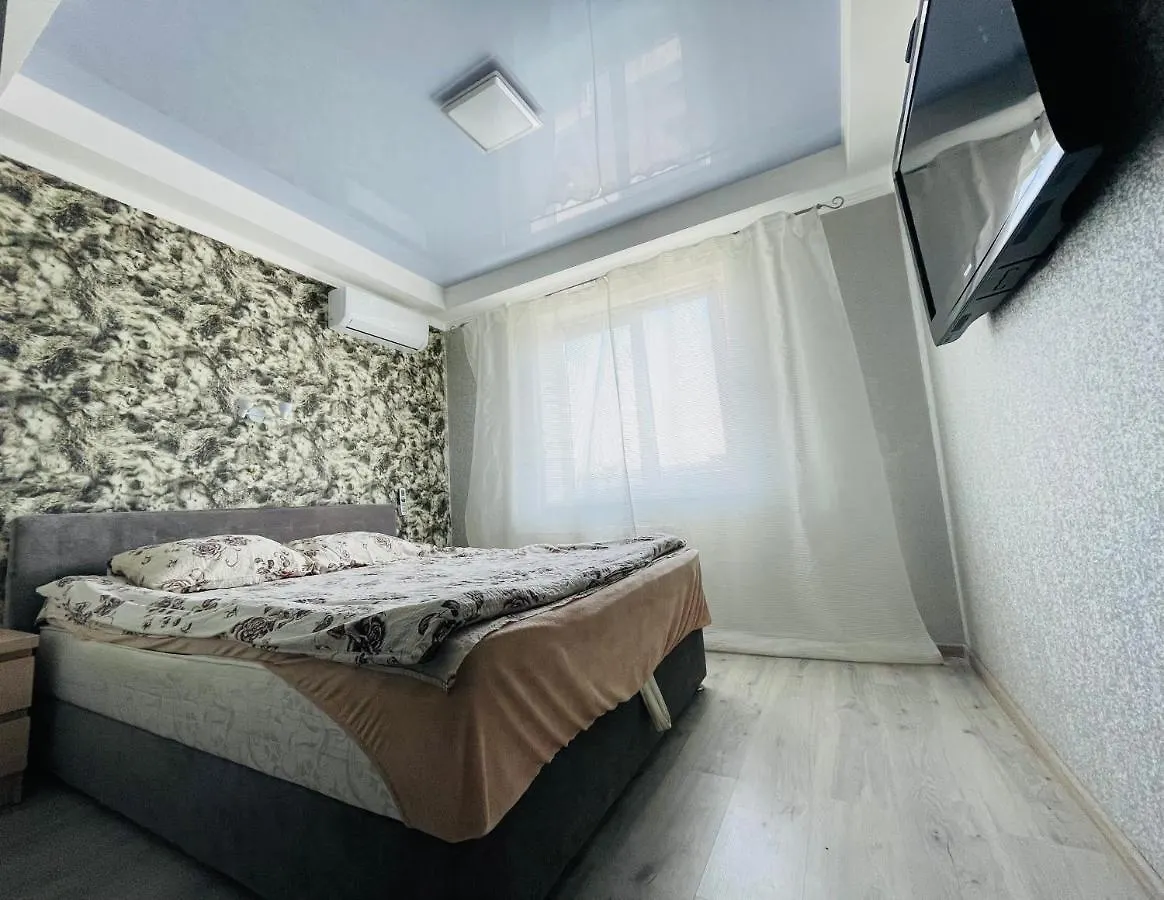 Двокімнатна На Оболоні Біля Дрім-Тауна Kyiv Apartment